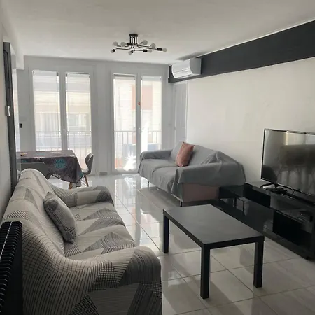 Apartment Super Parking + Clim 5 Min Du Centre & Gare *